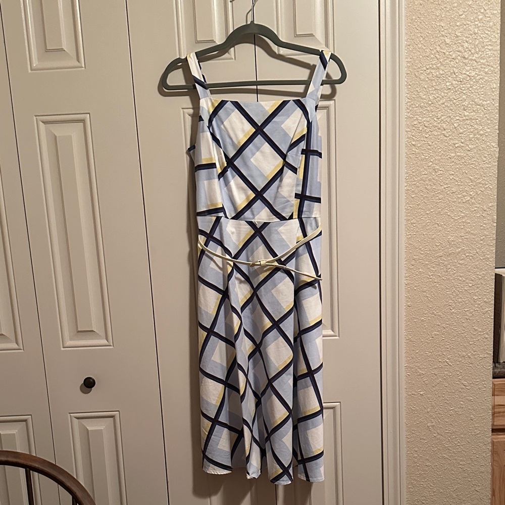 Dress Barn Stylish Geometric Patterned Dress